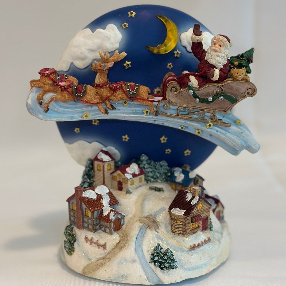 San‎ Francisco Music Box Co Santa Sleigh Village Blue Musical Decor